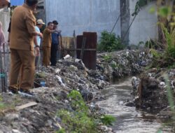 Usai Banjir Lumpur Rendam Pemukiman, Wali Kota Palu Susuri Jalur Drainase di Dewi Sartika