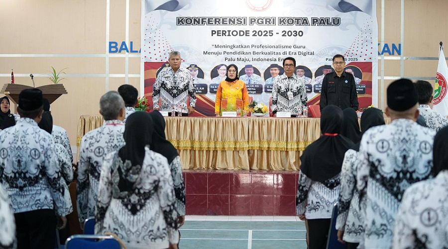 Di Konferensi PGRI Kota Palu, Sekda Irmayanti Soroti Pemahaman Pengelolaan Dana BOS