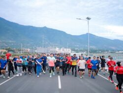 Menko AHY dan Gubernur Sulteng Lari Pagi Bareng Warga di Area Jembatan Palu IV