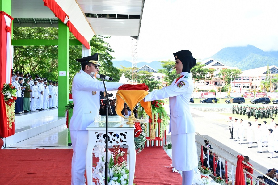 Berlangsung Khidmat, Bupati Touna Pimpin Upacara HUT Ke-80 RI