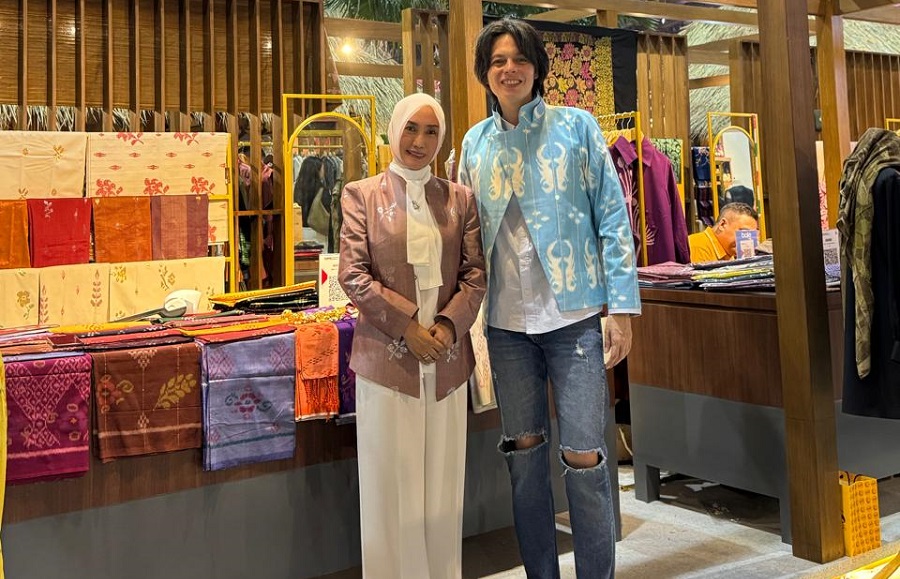 Desainer Muda Asal Sulteng akan Tampil di Ajang FrontRow Paris 2025
