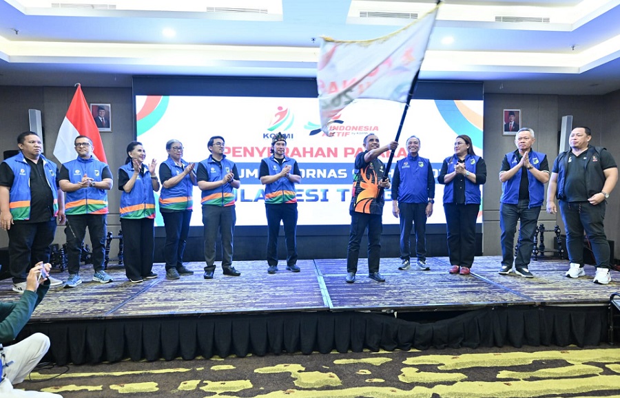 Gubernur Anwar Hafid Terima Pataka KORMI, Sulteng Resmi Jadi Tuan Rumah FORNAS IX 2027