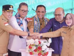 Gubernur Sulteng Resmikan Infrastruktur Listrik di Morowali, Bupati Iksan: Kepulauan Juga Harus Menyala 24 Jam