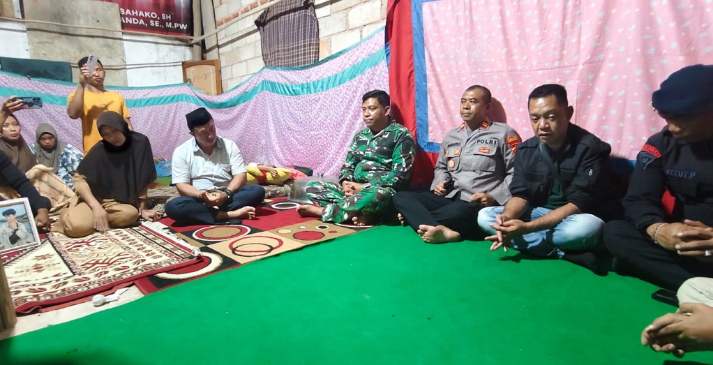 Polres Morowali, IMIP dan Danramil Bahodopi, Kunjungi Kediaman Orangtua Korban di Konawe