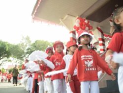 Semarak Kemerdekaan RI, Anak TK se Kota Palu Parade Merah Putih