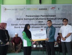United Tractors Cabang Palu Serahkan Bantuan Hibah ke Bank Sampah Mutiara Birobuli Utara