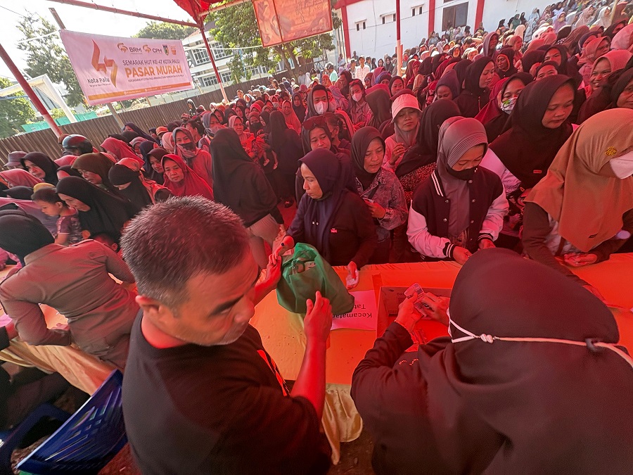 CPM Kolaborasi Pemkot Palu Gelar Pasar Murah: Harga Rp160 Ribu Tebus Rp50 Ribu
