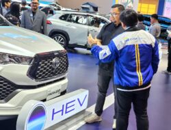 Dominasi Mobil Hybrid Warnai Pembiayaan Astra Financial di GIIAS Surabaya