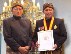 Kini Bupati Morowali Bergelar Kanjeng Raden Tumenggung (KRT) Iksan Darmodipuro