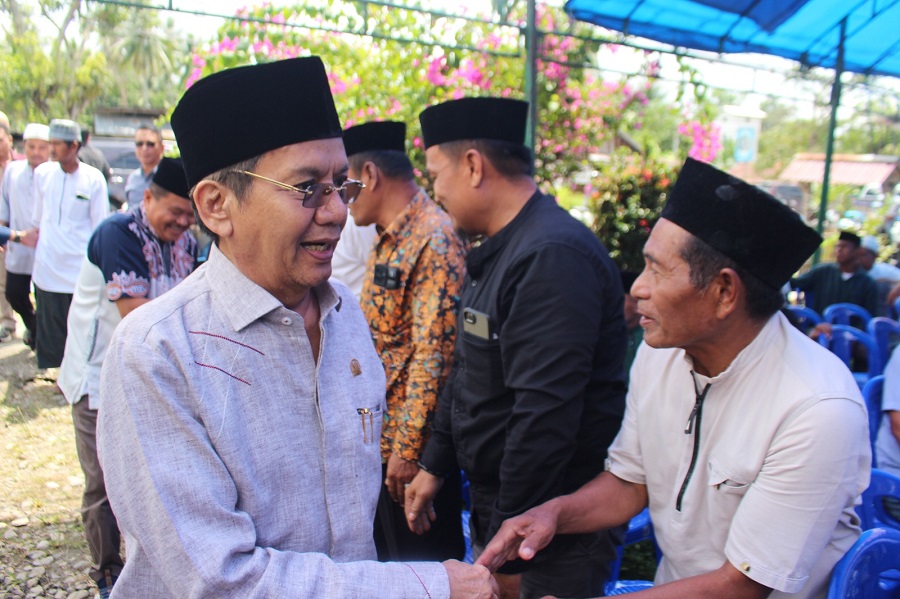 Longki Djanggola Hadiri Peringatan Maulid Nabi SAW di Lingkungan Keluarga Bugis di Desa Olaya