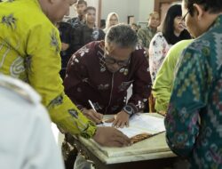 UIN Datokarama-Badan Bahasa Kerjasama Pengembangan Bahasa dan Sastra