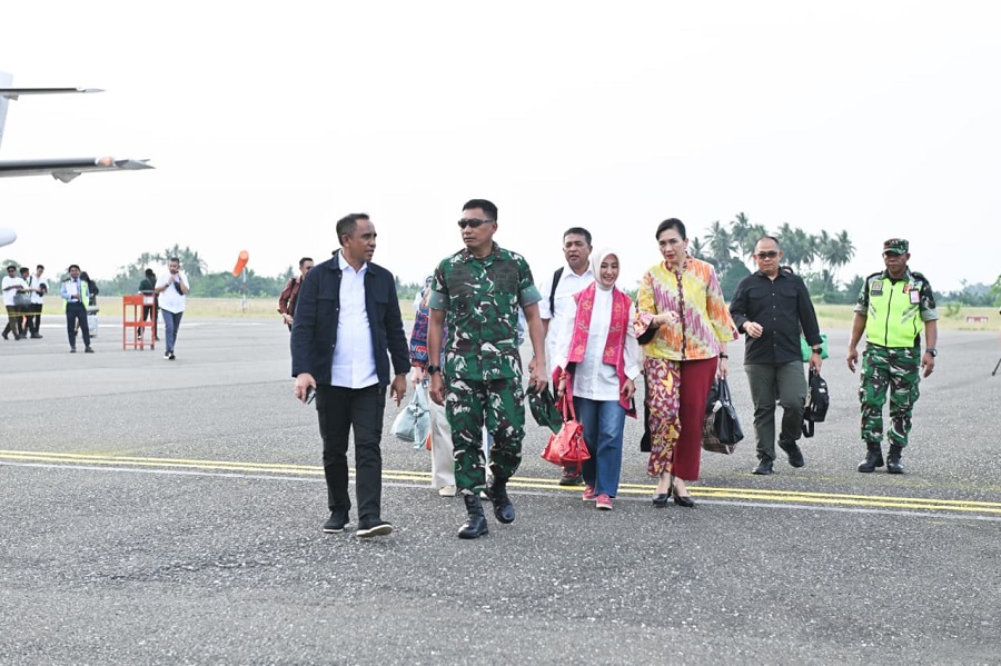 Gubernur Sulteng dan Pangdam Tiba di Morowali, Hadiri HUT ke-12 Morowali Utara