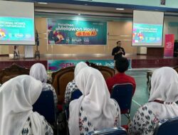 JUWITA Kolaborasi Indosat Bekali Siswa di Palu Mengenal Hoaks dan Tantangan AI