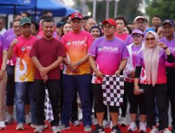 Jalan Santai hingga Hiburan Warnai Semarak Bulan Inklusi Keuangan 2025