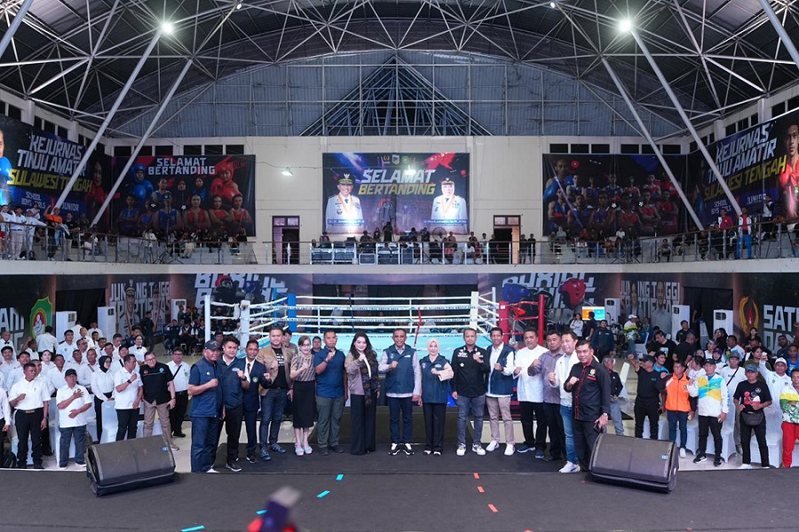 Ketum Pertina Pusat Sebut Kejurnas Tinju di Sulteng Berstandar Internasional