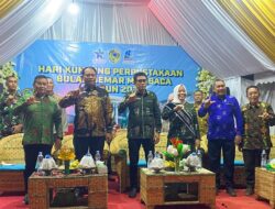 Bupati Parimo Resmi Membuka Hari Kunjung Perpustakaan dan Bulan Gemar Membaca Tahun 2025
