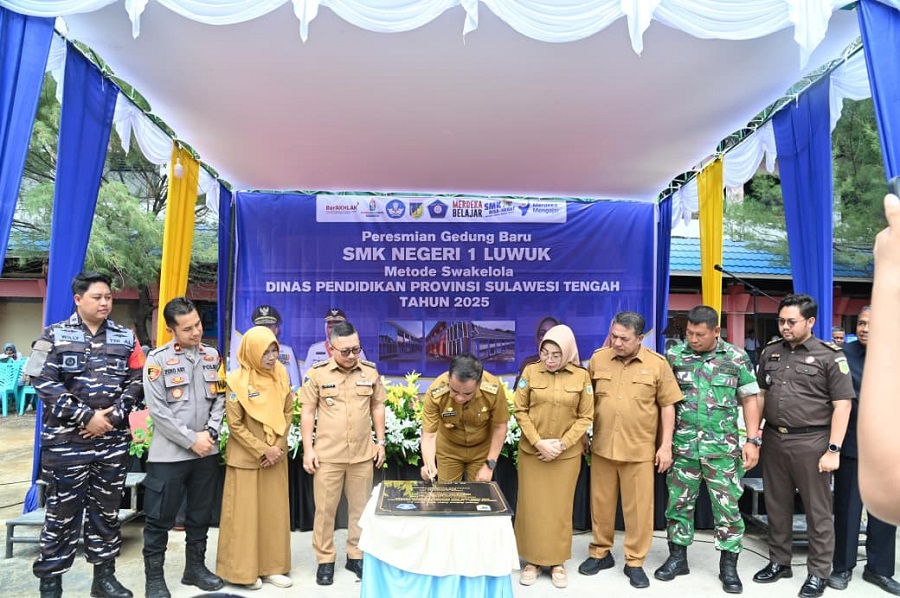 Gedung Baru SMKN 1 Luwuk Diresmikan Gubernur Sulteng Pascaterbakar 2021