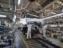 Mitsubishi Fuso Ciptakan Ekosistem Industri Yang Mandiri di Indonesia