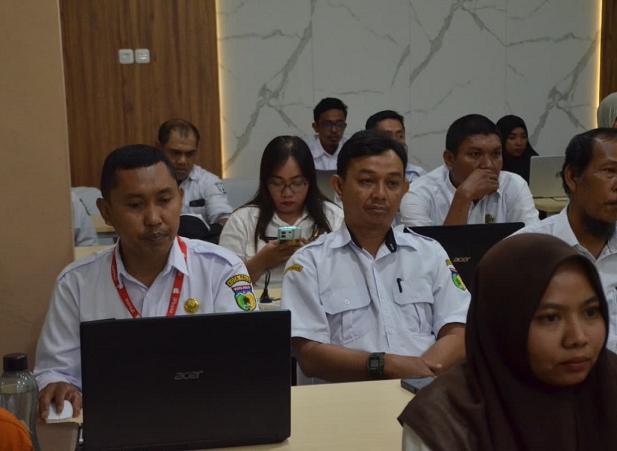 Operator Kelurahan se-Kota Palu Peningkatan Kapasitas Kelola Data Statistik