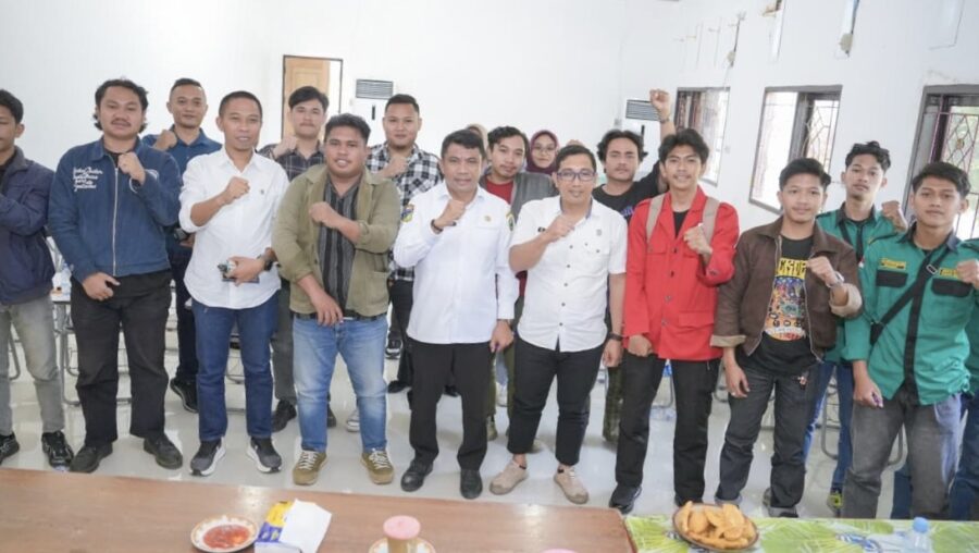 diskusi polemik beasiswa morowali disdikbud dan mahasiswa duduk bersama