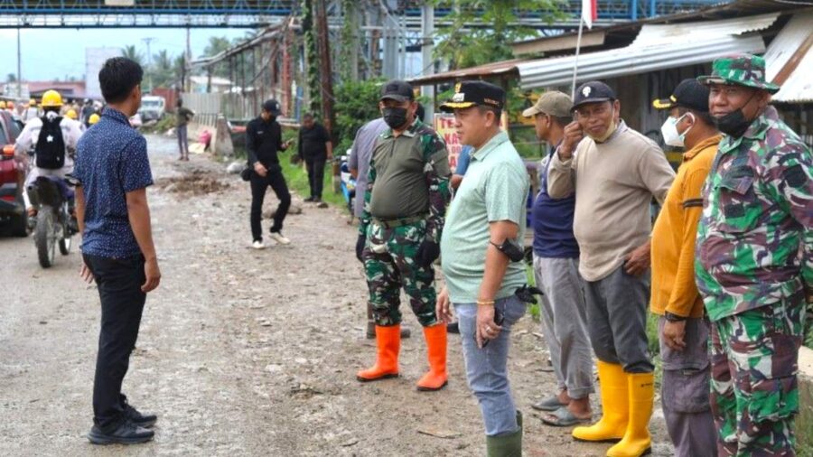 sampah bertebaran di mana- mana bupati morowali nyatakan perang