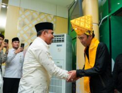 Gubernur Sulteng Sambut Ustaz Abdul Somad Jelang Peresmian Masjid Raya Baitul Khairaat