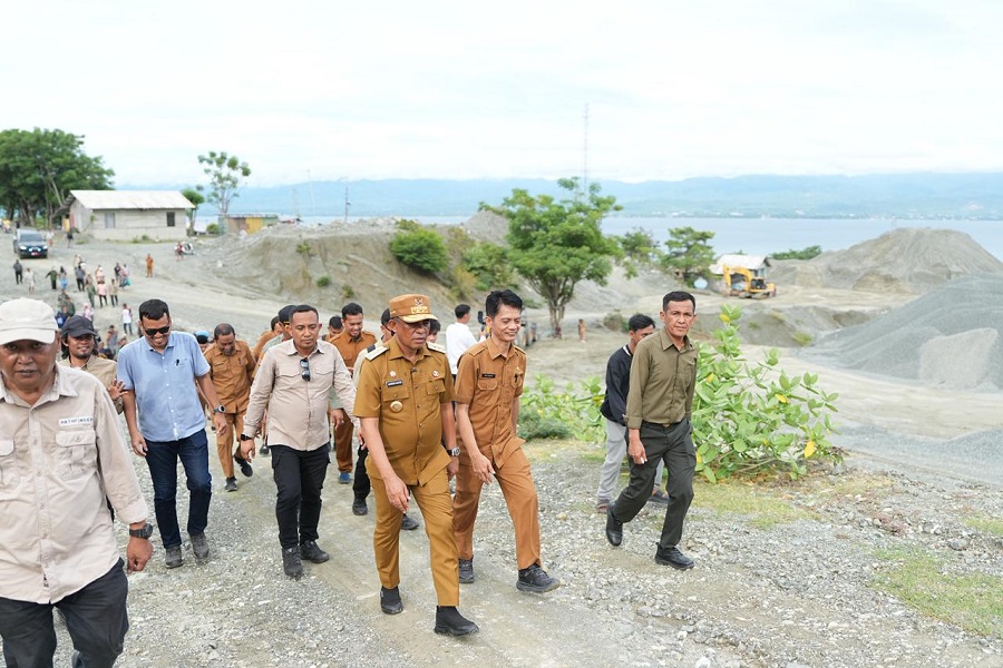 Gubernur Sulteng Turun Langsung ke Loli Oge, Cari Solusi Konflik Lahan Tambang Galian C
