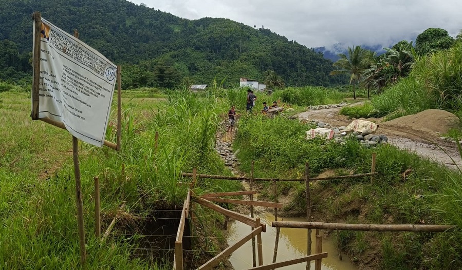 Mega Proyek Irigasi di Binontoan Tolitoli Diduga Gunakan Material Ilegal