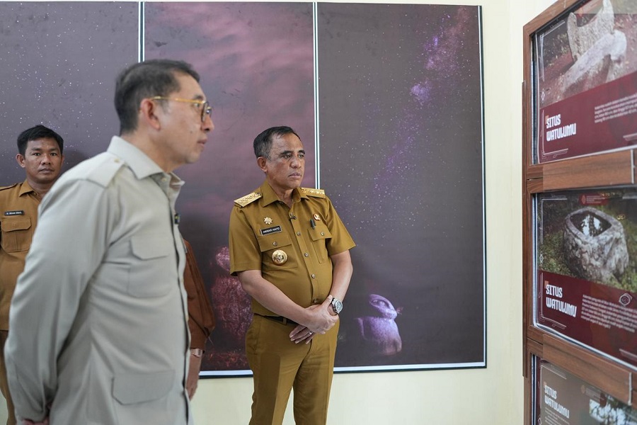 Menbud Fadli Zon Meresmikan Laboratorium Megalitik Vatunonju di Sigi