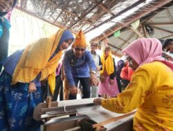 Ratusan Penenun Donggala Dibantu Modal dari Pemprov Sulteng di 2026