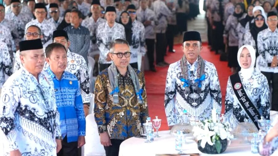 perayaan hut ke 80 pgri dan hgn sulteng 2025 dipusatkan di morowali