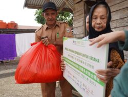 IMIP Salurkan 850 Paket Sembako kepada Dhuafa dan Lansia di 12 Desa
