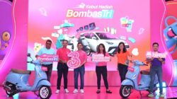 Kebut Hadiah BombasTri, Ribuan Pelanggan Bawa Pulang Hadiah Impian