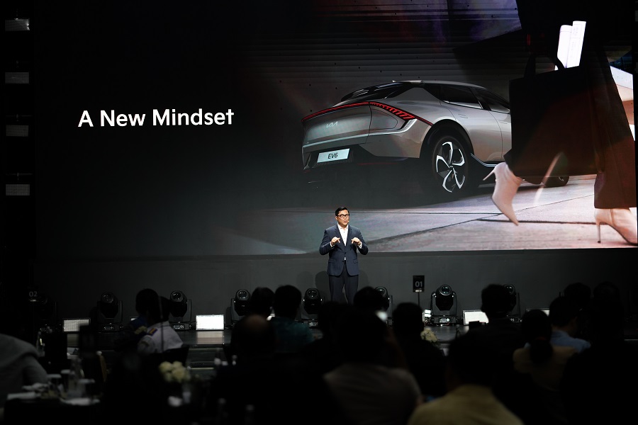 Kia Perkenalkan Wajah Baru Kia Carens, Babak Baru Perjalanan Kia Sales Indonesia