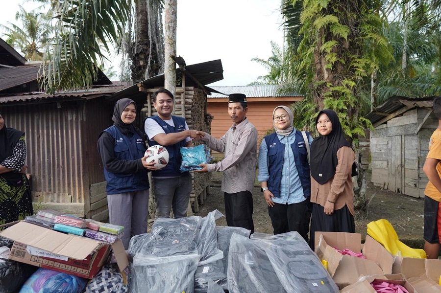 Pemulihan Sarana Umum di Aceh, Telkom Salurkan Bantuan Kemanusiaan dan Baksos