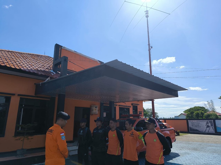 Seorang Nelayan Jatuh dari Kapal di Perairan Taka Limpoge Sinjai, Tim SAR Dikerahkan