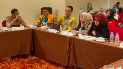 Ketua Bawaslu Sulteng Paparkan Isu Hak Pilih dalam FGD Indeks Demokrasi Indonesia 2025