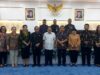 Pejabat Nasrani Pemprov Sulteng Retret Iman, Pejabat Muslim Retret di Masjid