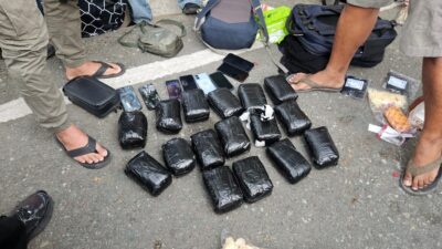 6 Kurir Sabu Ditangkap di Bandara Mutiara Palu, 16 Kg Sabu Diamankan