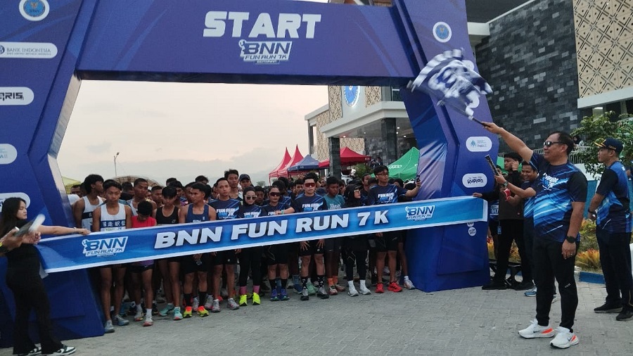 BNN Sulteng Kembali Gelar Fun Run 7K Bersinar, Gaungkan “War on Drugs for Humanity”