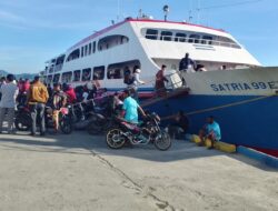 Kafilah MTQ 2026 Halsel Bertolak ke Larombati Maluku Utara