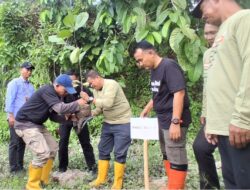 Parimo Aksi Tanam Pohon Untuk Mitigasi Perubahan Iklim