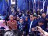 Ratusan Kader NasDem Aksi Jalan Kaki ke Kantor PWI Sulteng untuk Silaturahmi