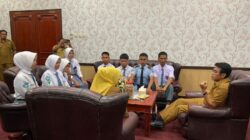 Bupati Erwin Burase Melepas 8 Duta Parimo ke Seleksi Paskibraka Provinsi Sulteng