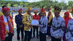 Dedikasi Guru Daerah Terpencil Diapresiasi Bupati Parimo