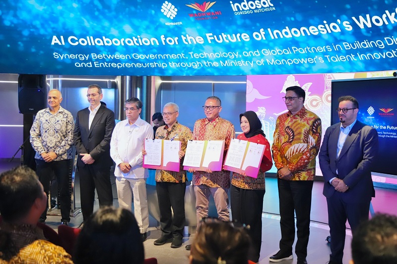 Indosat Gandeng Kemnaker dan Wadhani Perluas Akses Pelatihan AI bagi Tenaga Kerja Indonesia