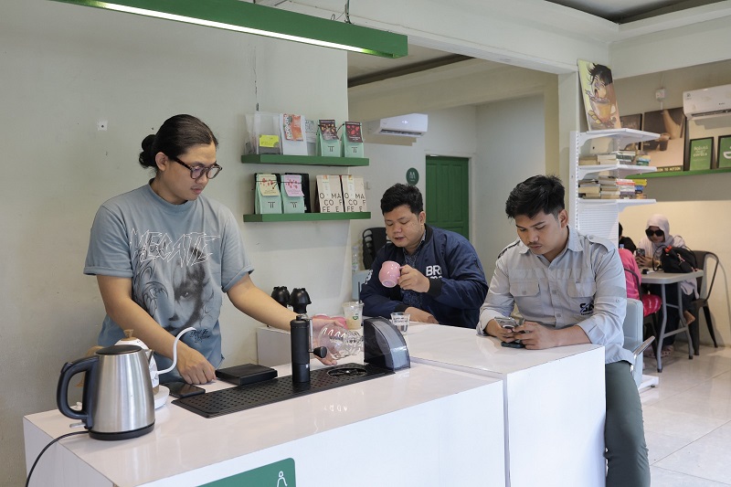 Kedai Kopi Bertumbuh di Lingkar IMIP, Jadi Bagian Gaya Hidup Masyarakat dan Pekerja