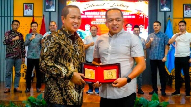 kunjungan danrem ke morowali bupati iksan soroti dua persoalan daerah