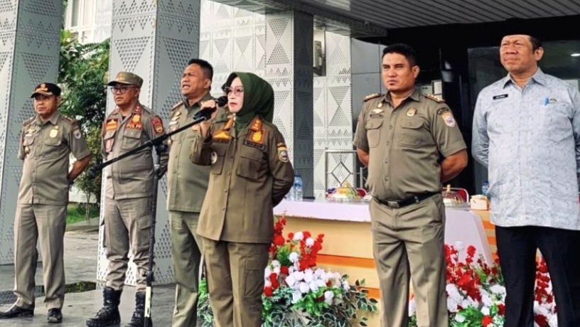 menuju hut satpol pp ke 76 wabup iriane jaga kehormatan morowali