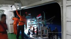 Lima Korban KM Nurul Salsa Ditemukan Selamat Berpegangan pada Rompong Nelayan